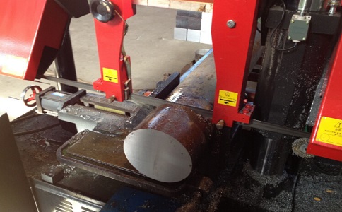 石碣镇卧式带锯床加工时出现明显振荡如何排查？